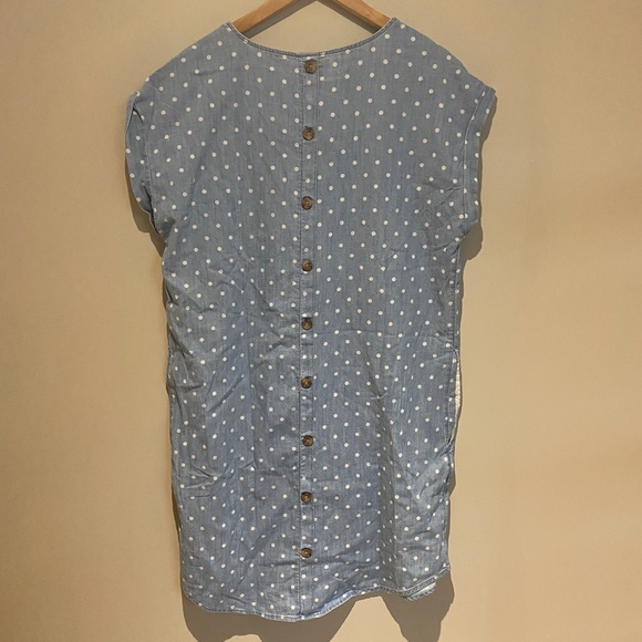 V-neck Button Back Shift Dress - Picture 4 of 4